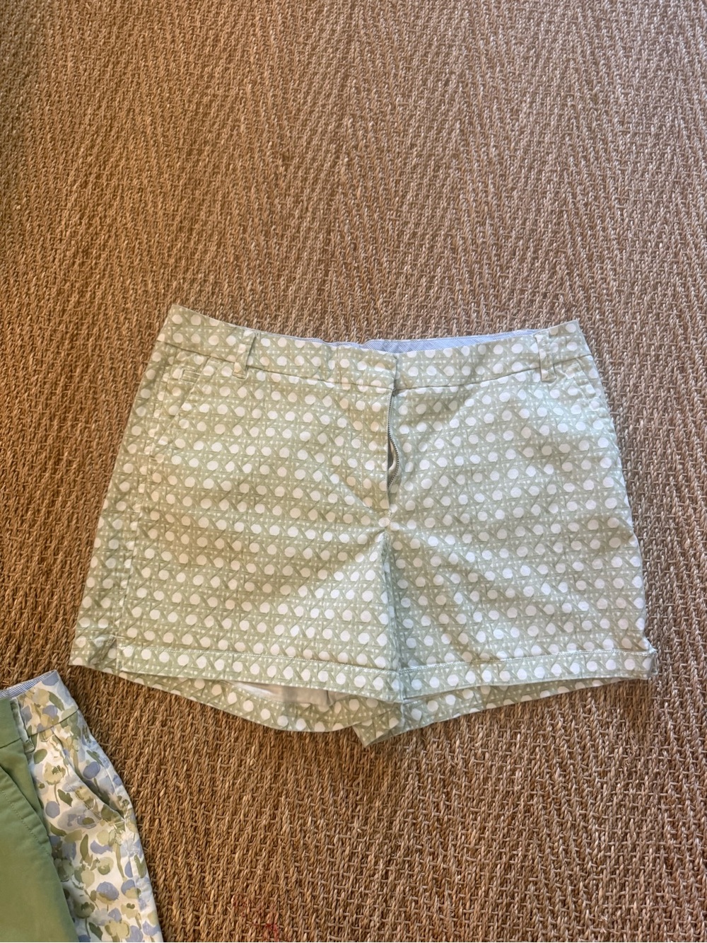 Crown & Ivy Cotton Blend Tailored Shorts (3 pairs) very comfortable and stylish - Picture 2 of 7